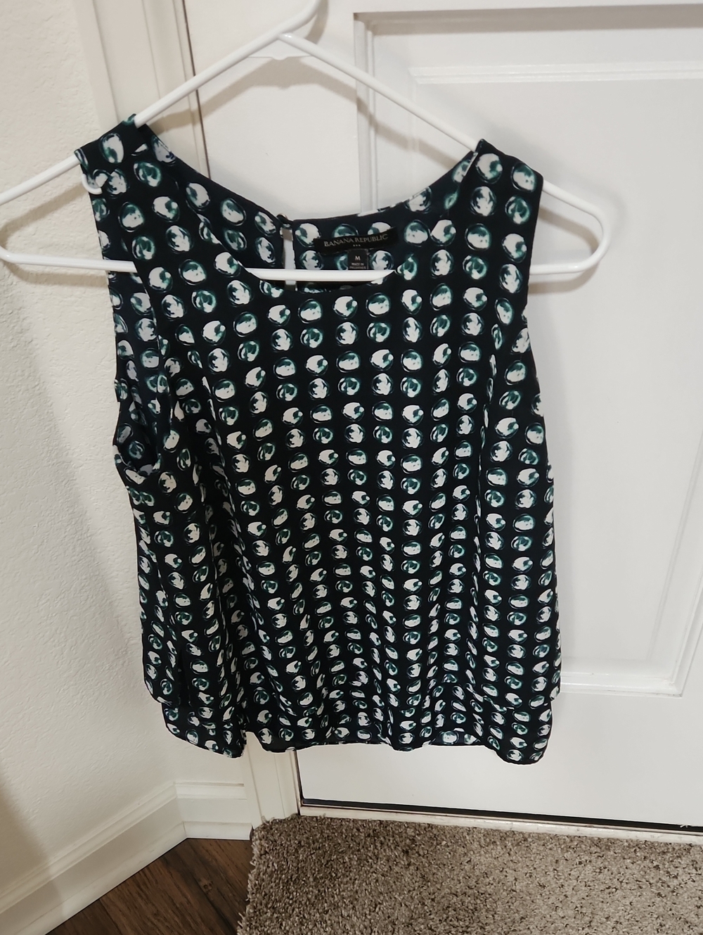 Banana Republic Black & Teal Printed Sleeveless Top